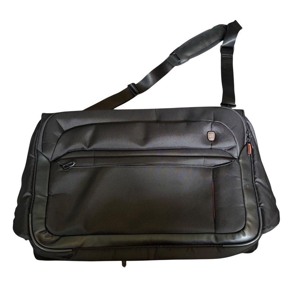 Tumi T-Tech Black Ballistic Nylon Tri-Fold Garment Bag Travel Suit Carrier